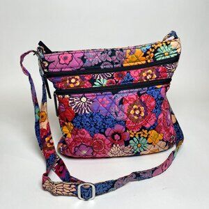 Vera Bradley Floral Fiesta Crossbody Bag Purse Quilted 3 Zipper Pockets